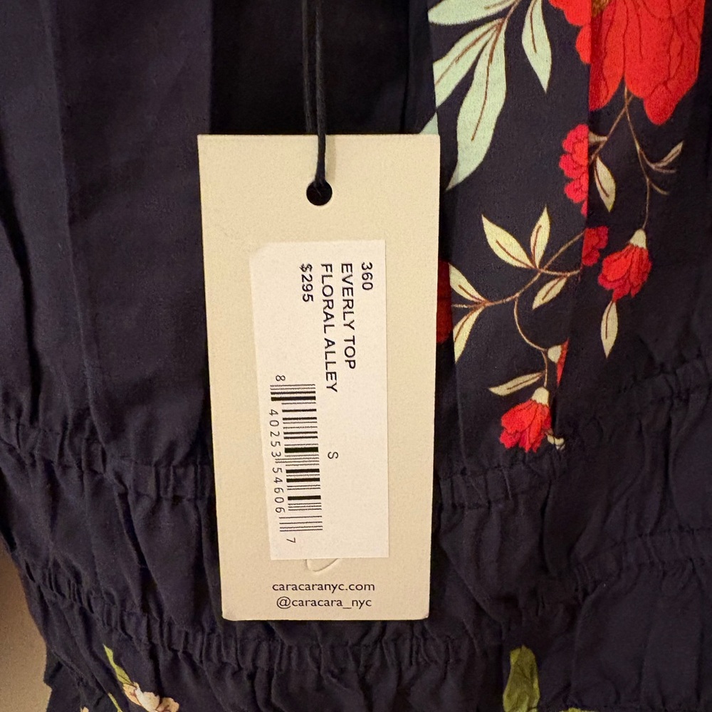 NWT- Cara Cara Everly Top - Floral Alley Size S - Picture 3 of 6